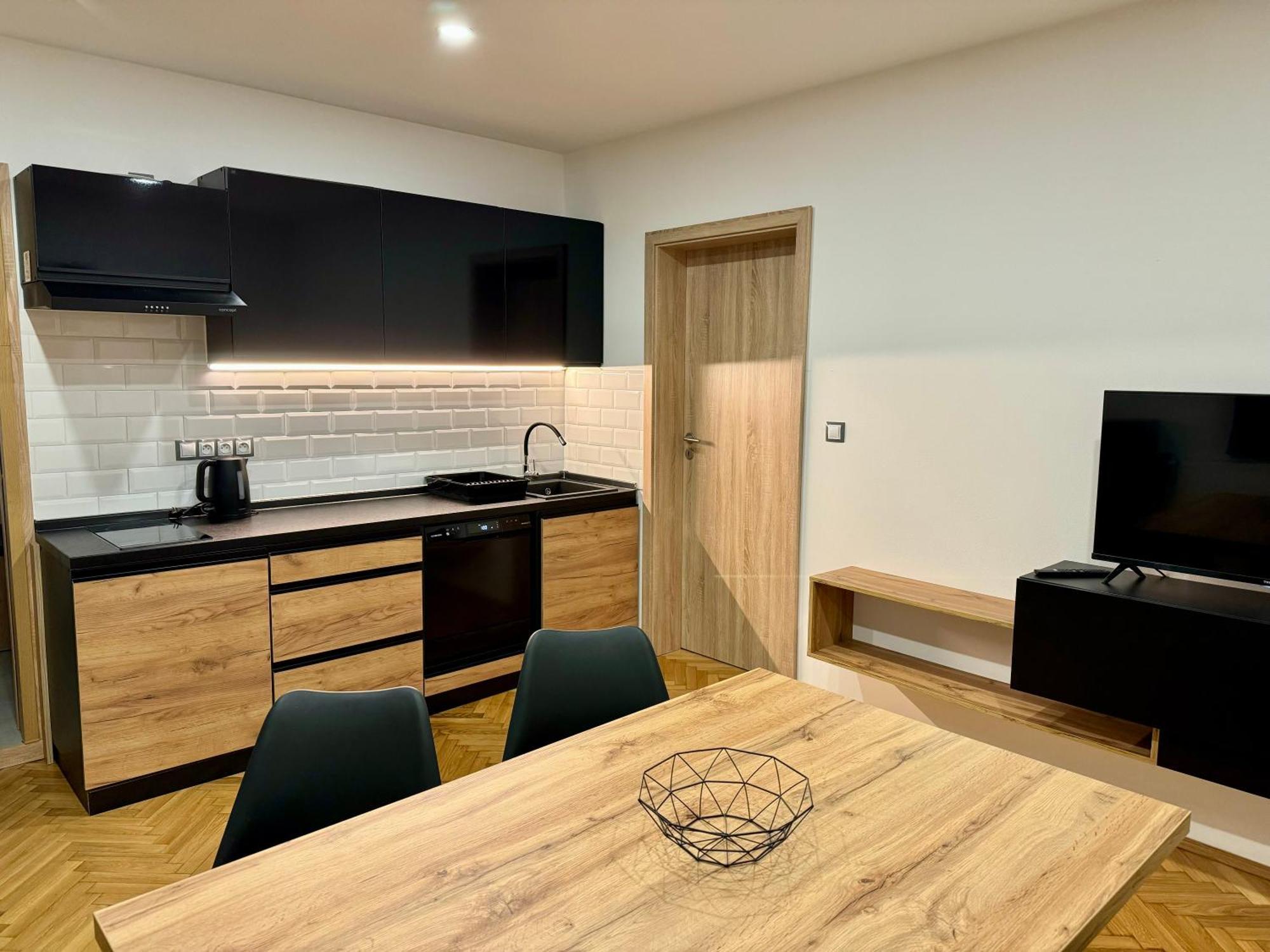 Jizerske Apartmany Ha&Ha Janov nad Nisou Dış mekan fotoğraf
